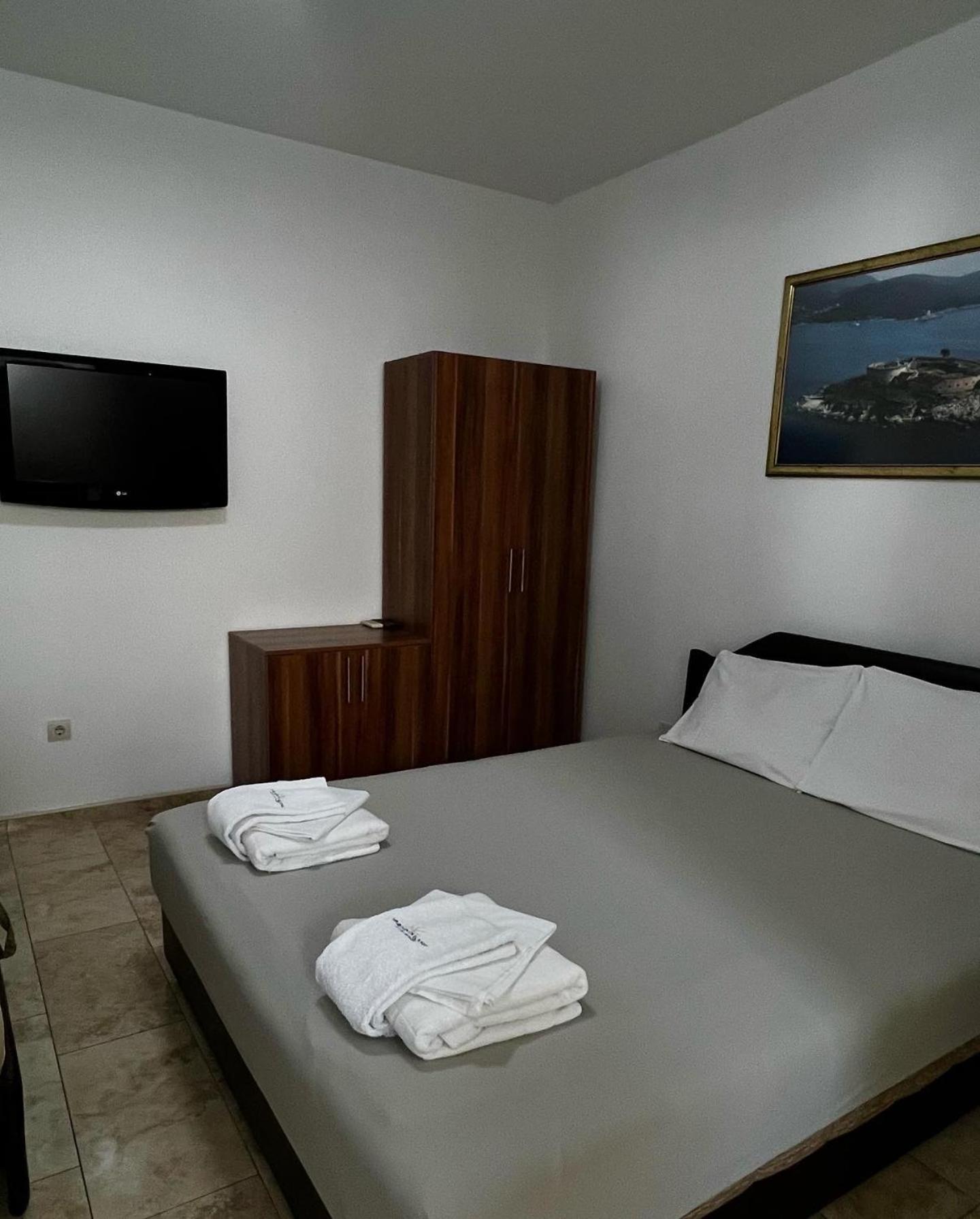 Apartmani Luksic Сутоморе Экстерьер фото