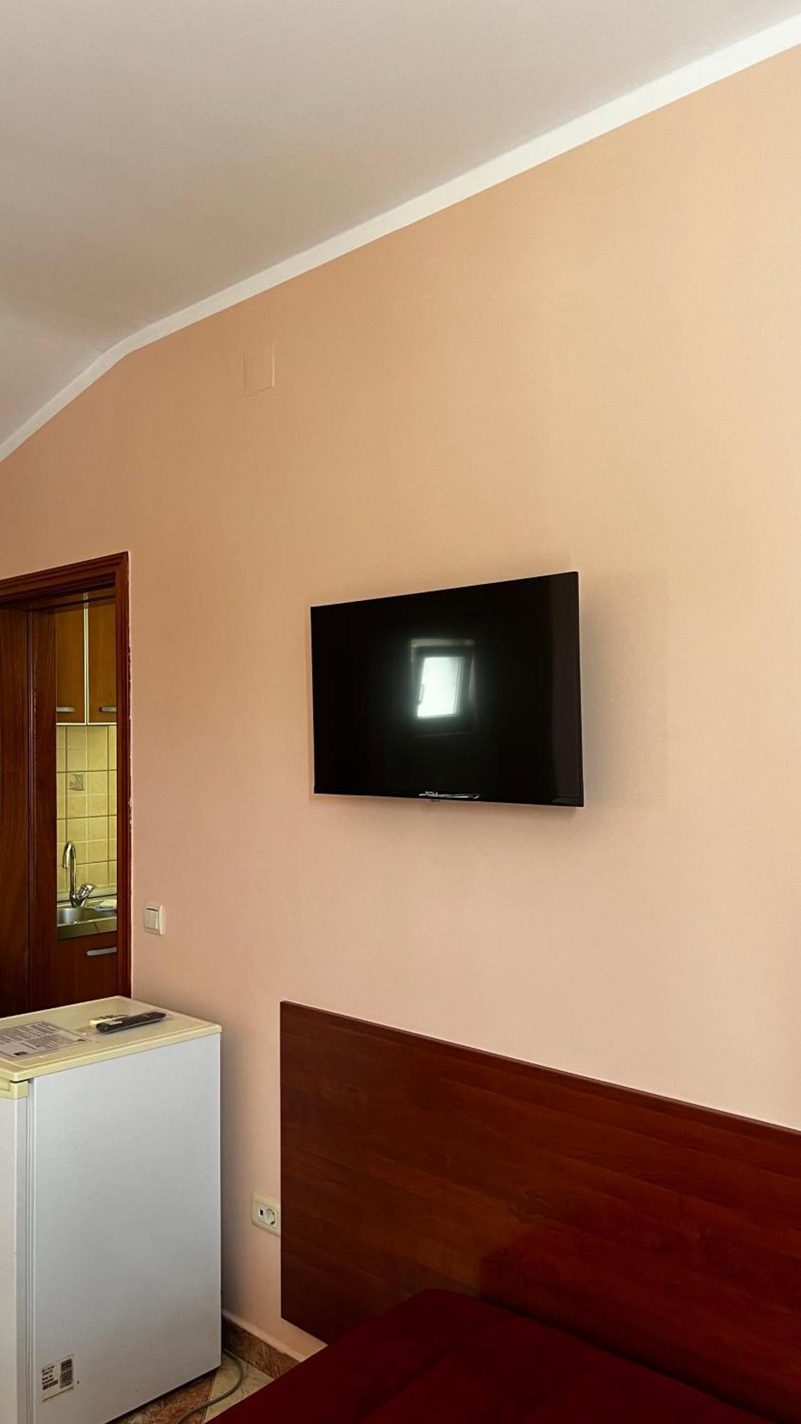Apartmani Luksic Сутоморе Экстерьер фото