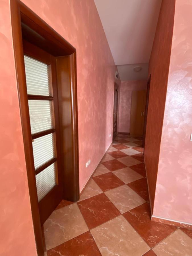 Apartmani Luksic Сутоморе Экстерьер фото